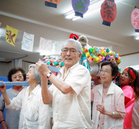デイサービス施設内のイベントの様子：夏祭り